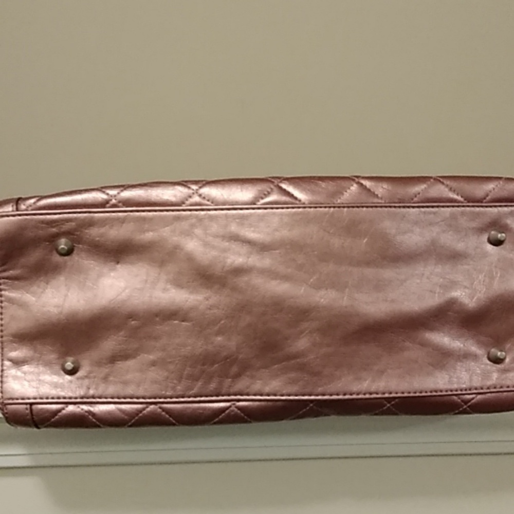 Handbag - Picture 3 of 3